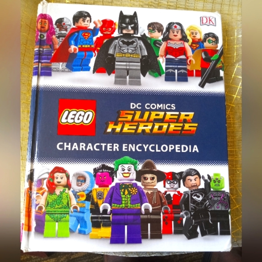 LEGO DC Comics Super Heroes Character Encyclopedia